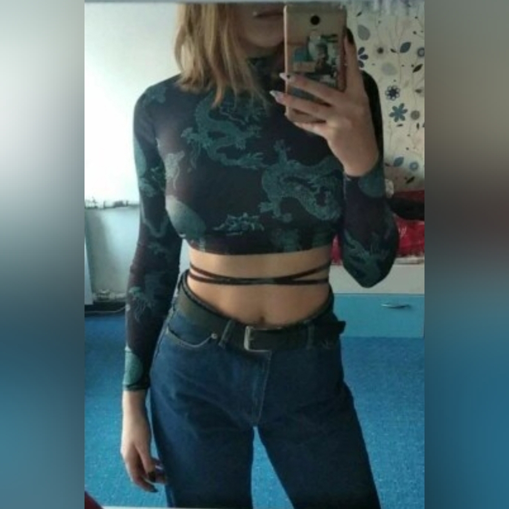 Dragon Pattern Print Crop Top